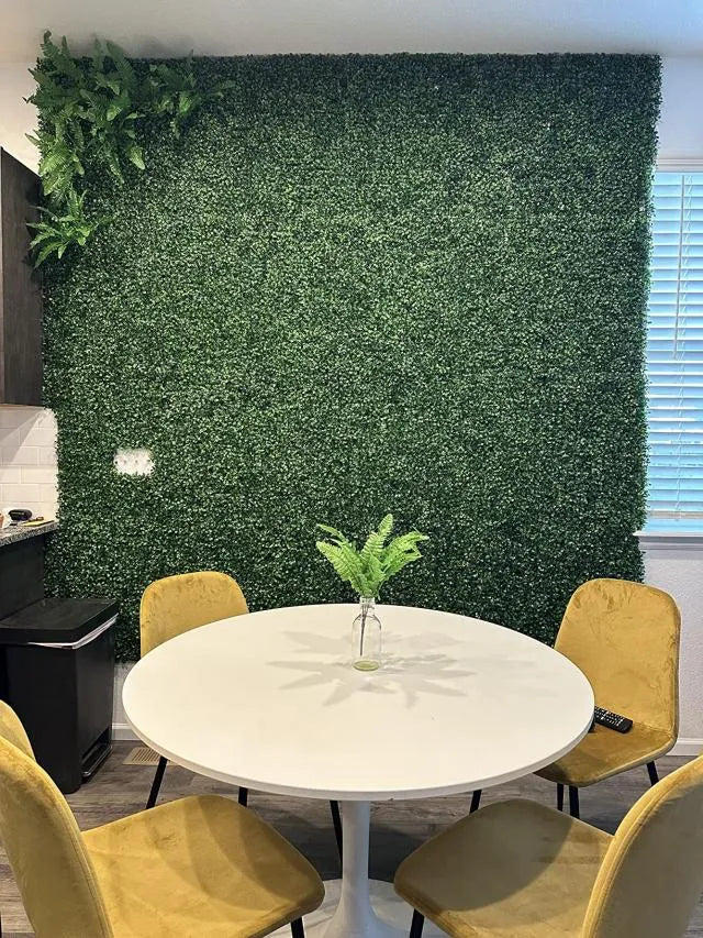 VEVOR Artificial Boxwood Panels, 16 PCS 20"x20" Boxwood Hedge Wall Panels, PE Artificial Grass Backdrop Wall 1.6", Privacy Hedge Screen for Decoration of Outdoor, Indoor, Garden, Fence, and Backyard